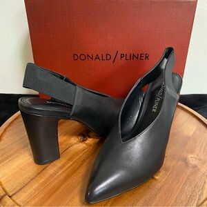 Donald Pliner Leather Pointy Toe Heels [Size 6] | Henia style | Black